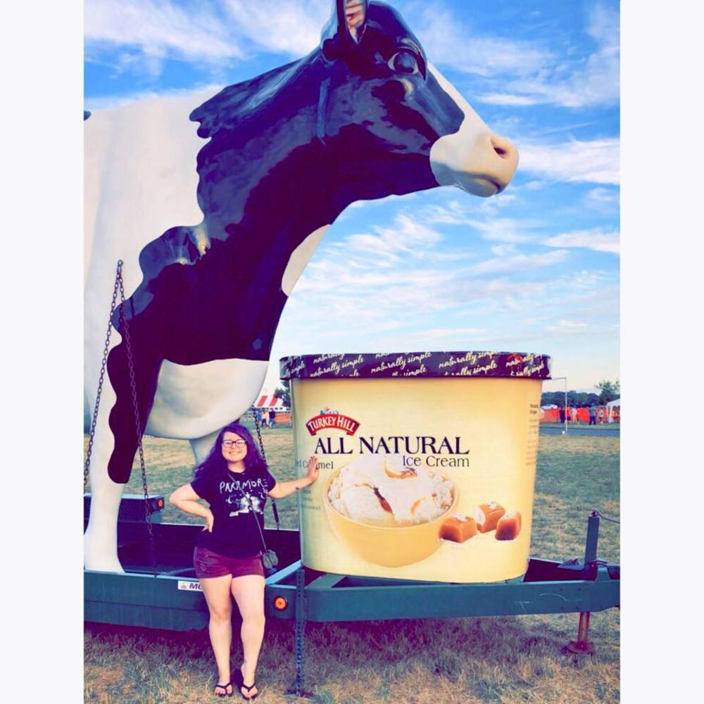 Meet your Posher, Chloe